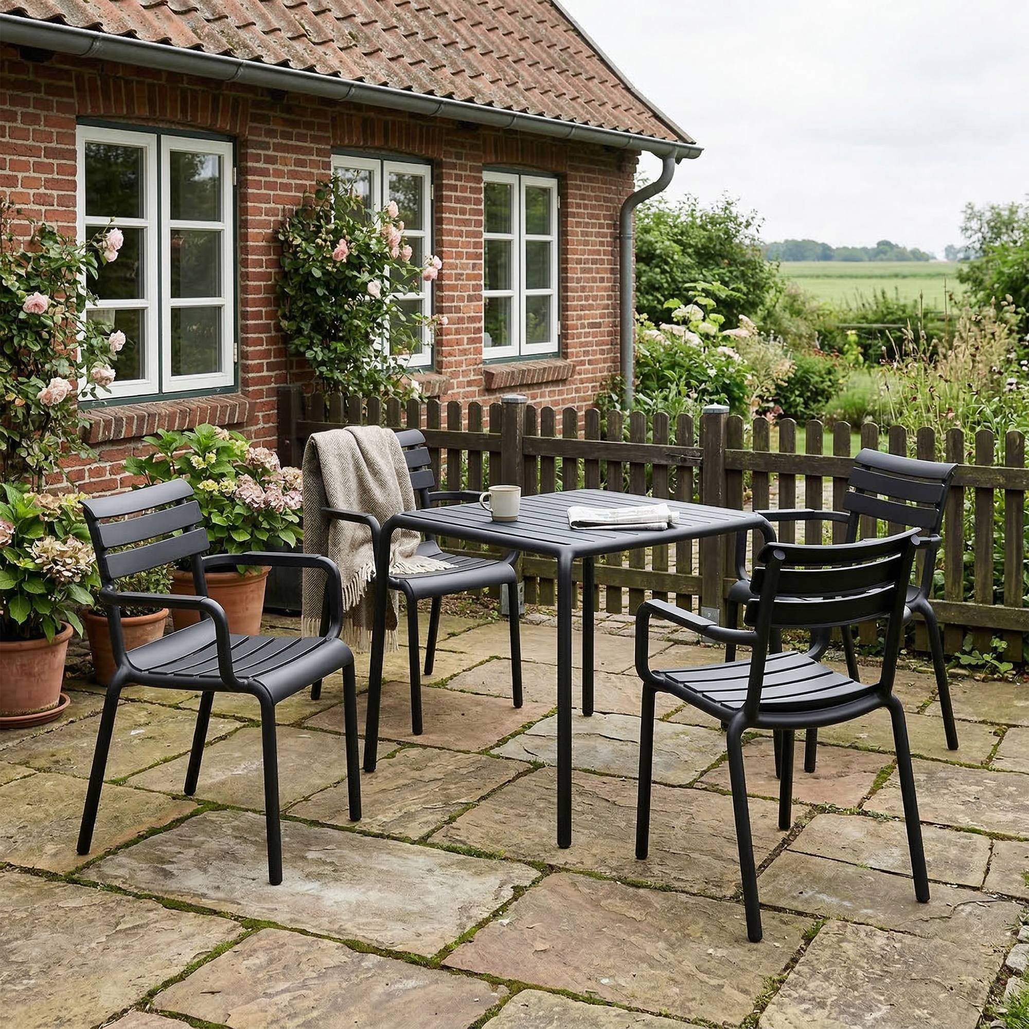 Set van 4 tuinstoelen Paris