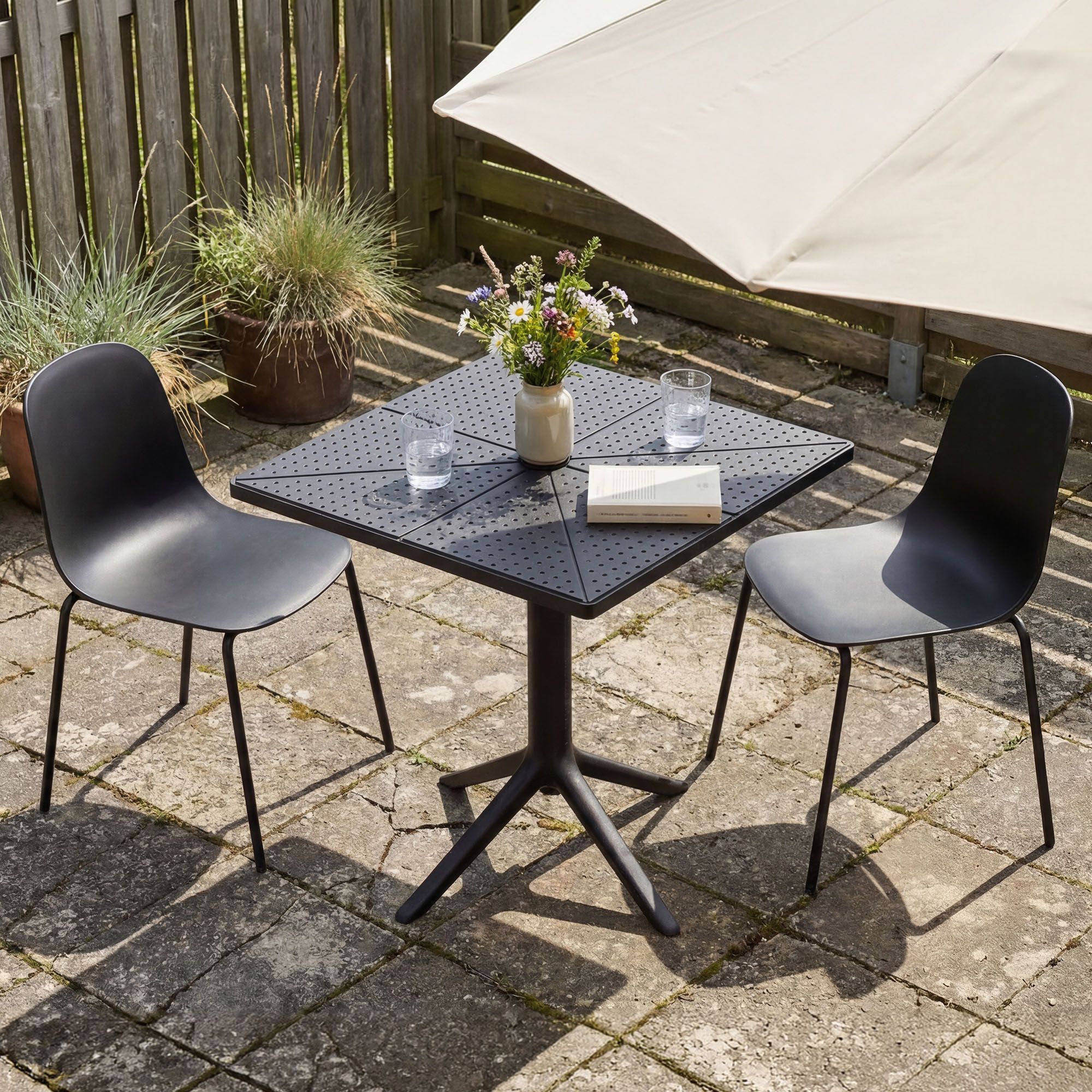 Tuinmeubelset Nerra met 2 stoelen