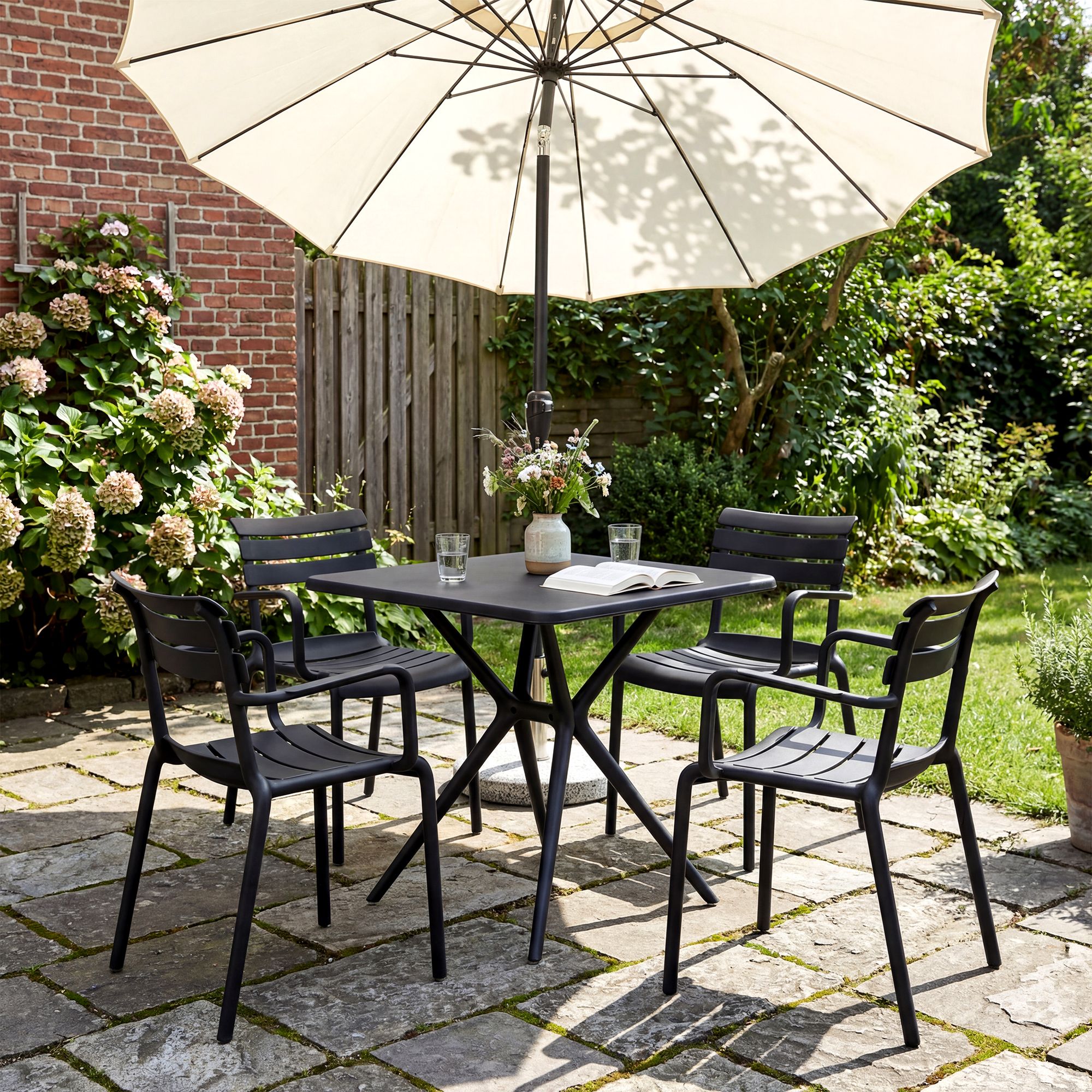 Tuinmeubelset Avena met 4 stoelen