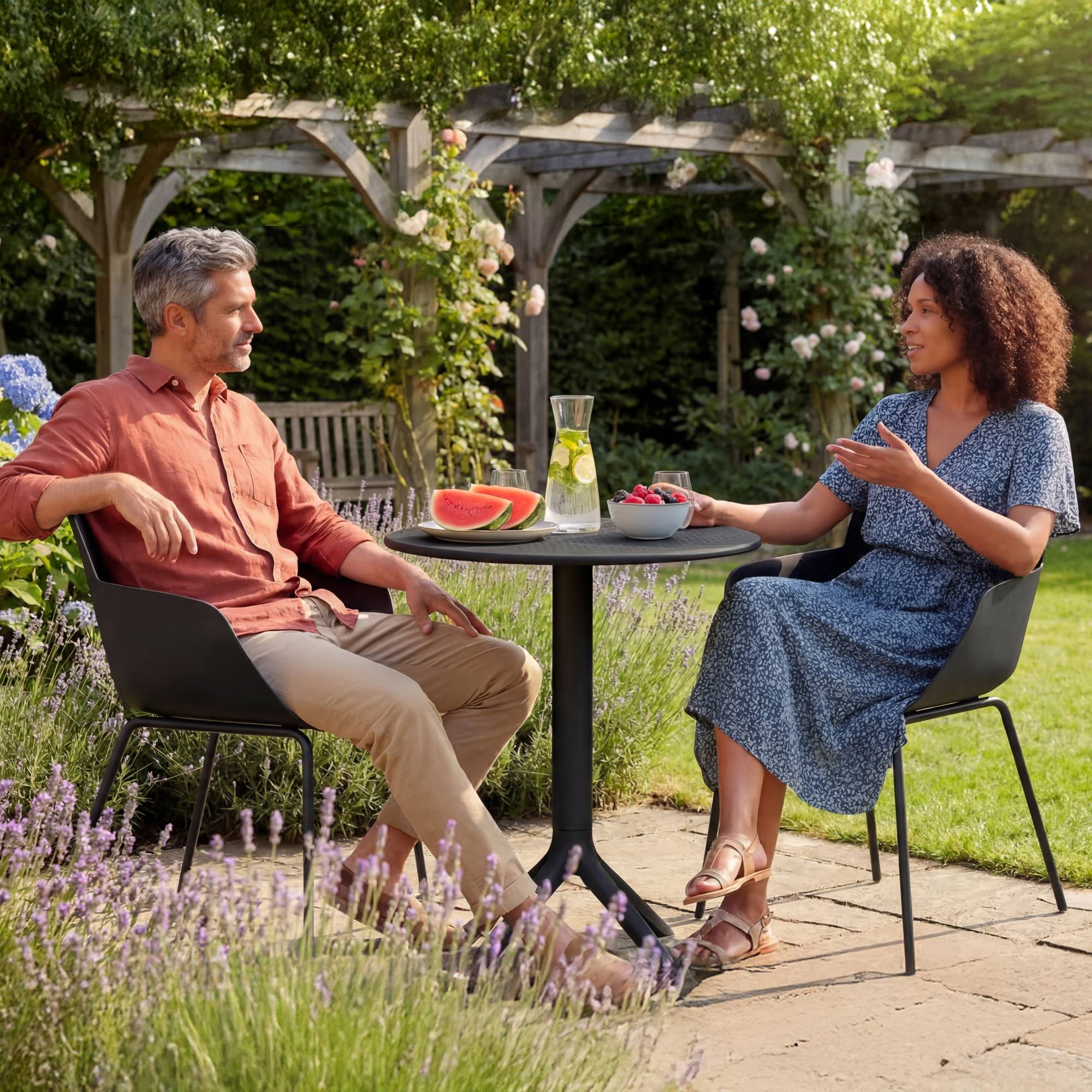 Tuinmeubelset Siora met 2 stoelen